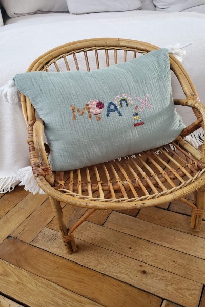 Le Duo Abécédaire et numéraire au point de croix (patron pochette)