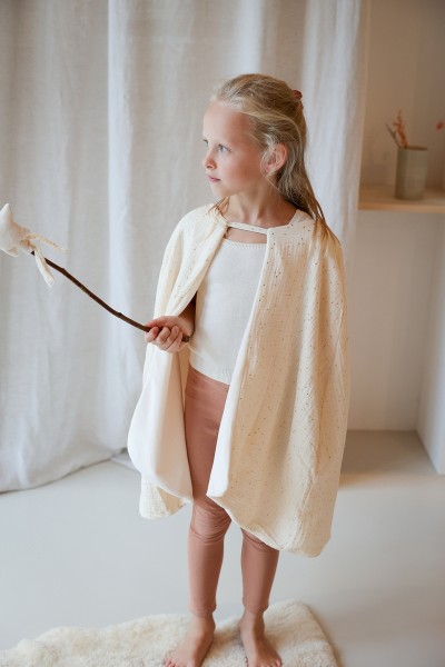 La cape de déguisement (patron pochette)