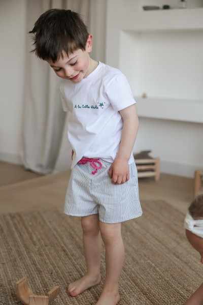 t-shirt brodé étoile