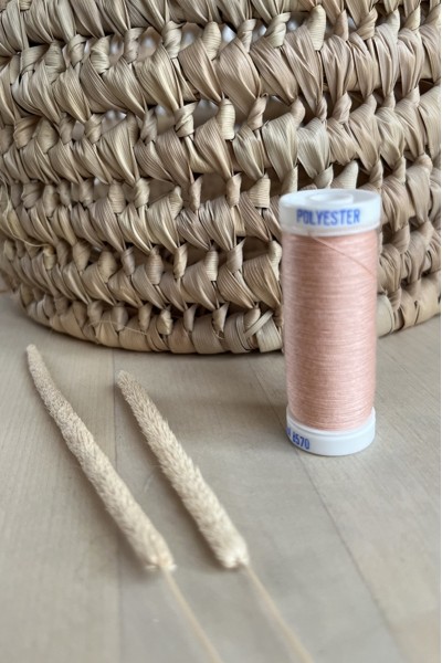 Fil à coudre polyester pêche