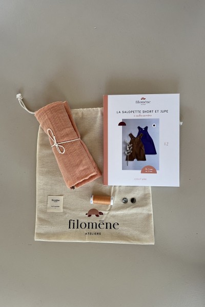 La salopette short et jupe