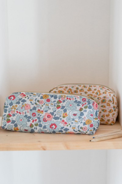 La trousse d'écolier (patron livret)