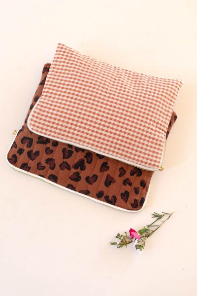 La housse d'ordinateur / iPad (patron livret)