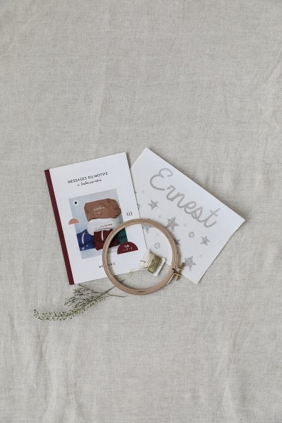 Kit broderie complet 1