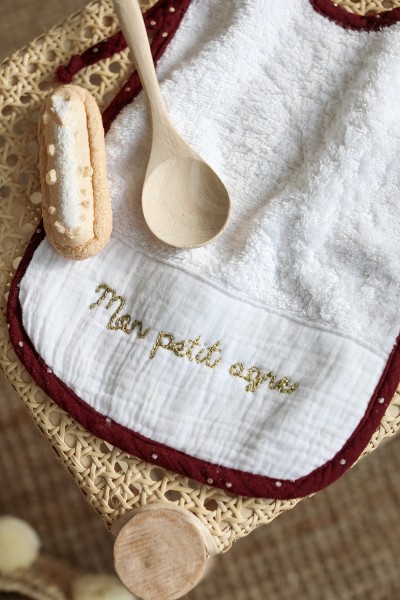 Kit broderie étoile bavoir