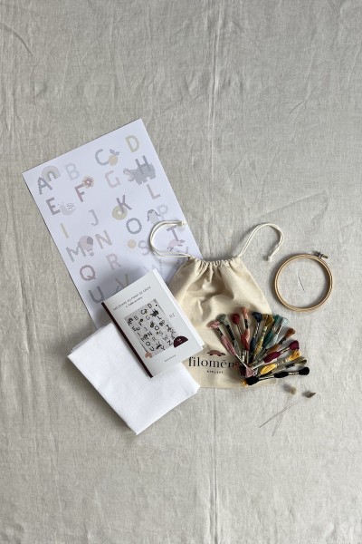 kit broderie abécédaire